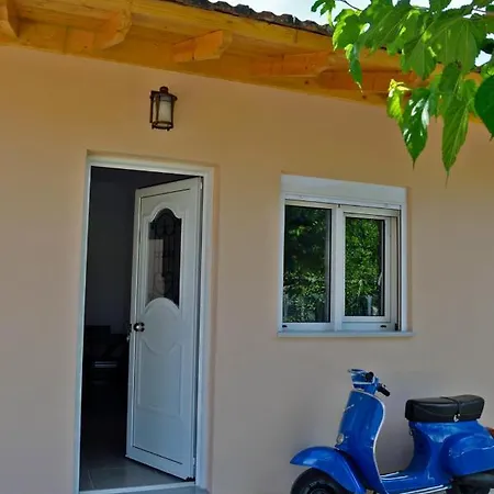 Le Di Olga * Lygia (Lefkada)